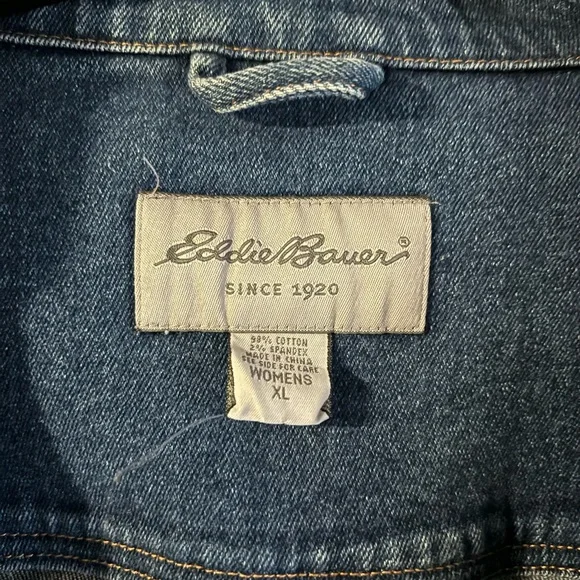 Eddie Bauer - Women’s XL Denim Jacket. New without tags - Picture 2 of 4
